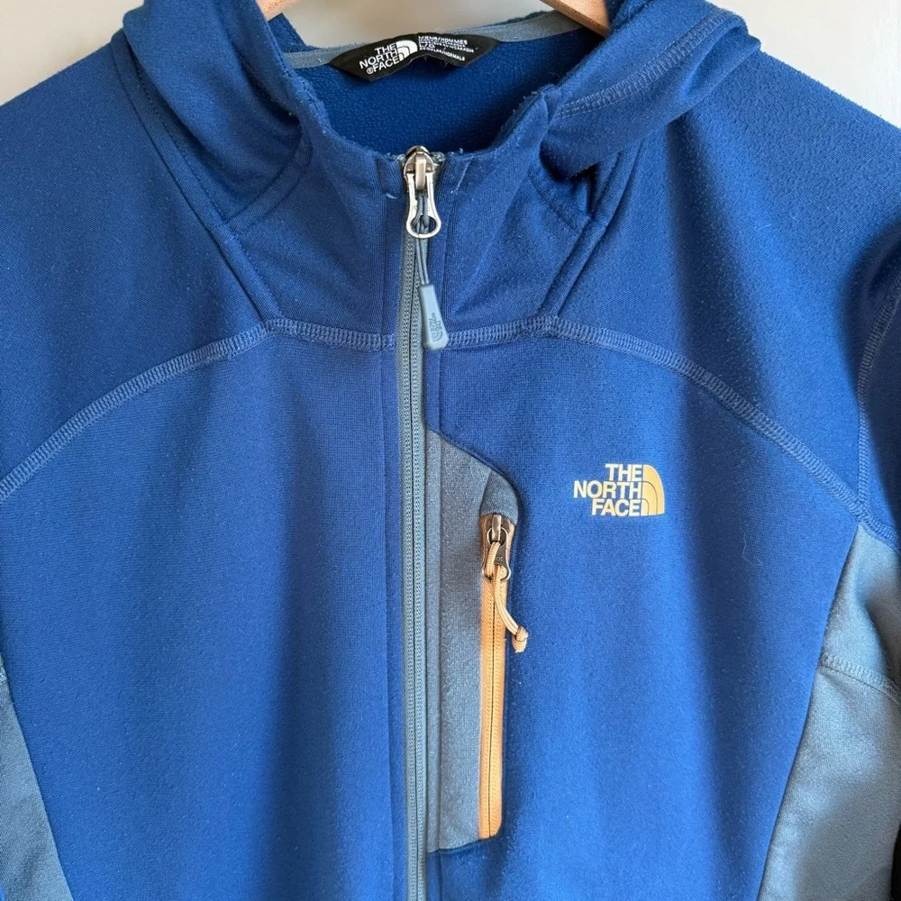 The North Face AO Softshell Hoodie Shady Blue Grey Mens Large Outdoor Hiking